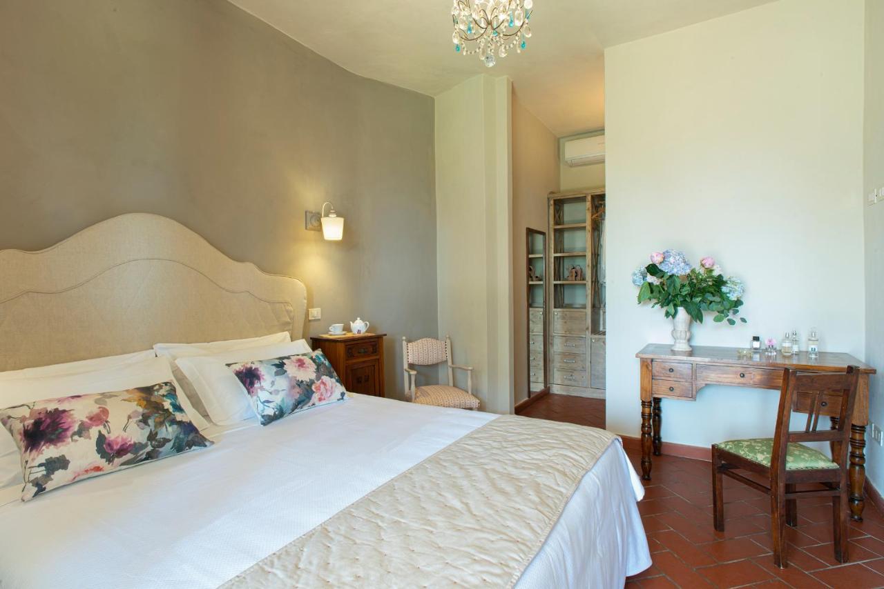 Agriturismo Tra Gli Ulivi, Chiappini Winery Bolgheri Exteriér fotografie