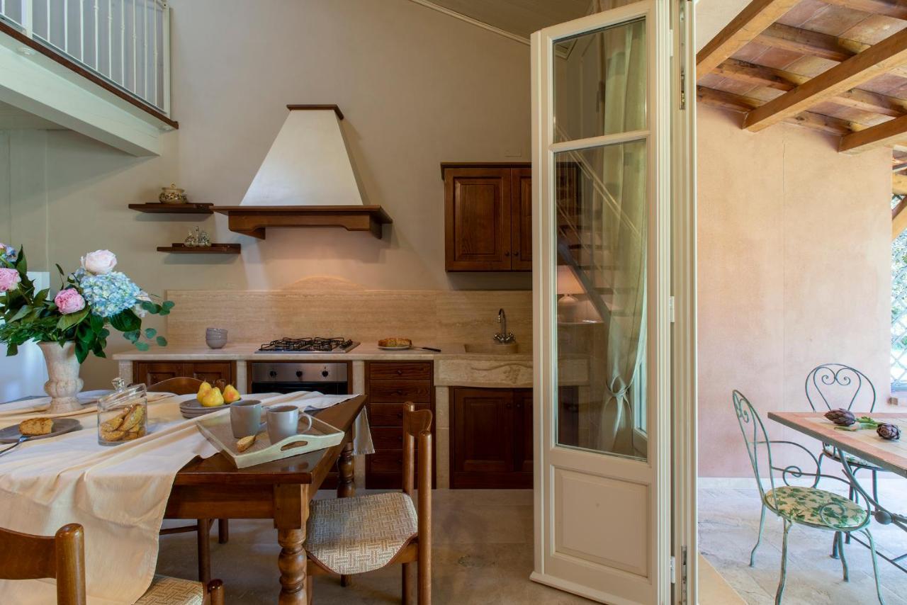 Agriturismo Tra Gli Ulivi, Chiappini Winery Bolgheri Exteriér fotografie