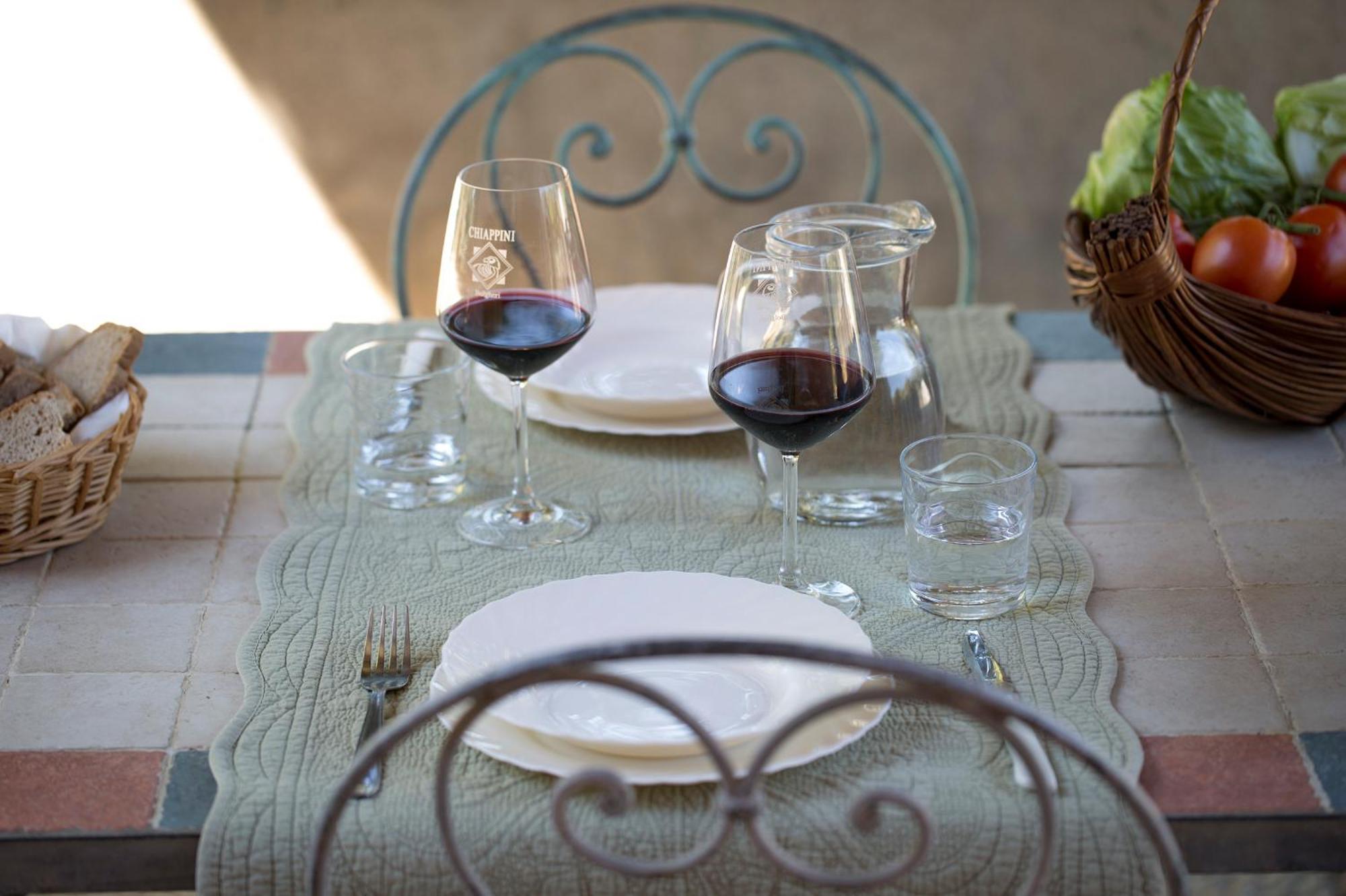 Agriturismo Tra Gli Ulivi, Chiappini Winery Bolgheri Exteriér fotografie