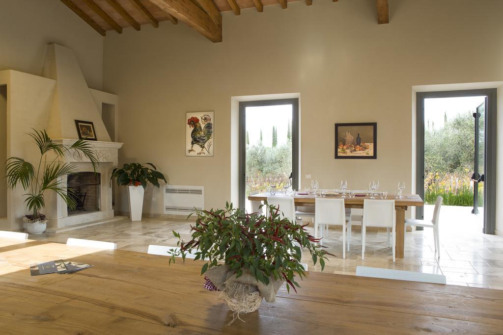 Agriturismo Tra Gli Ulivi, Chiappini Winery Bolgheri Exteriér fotografie